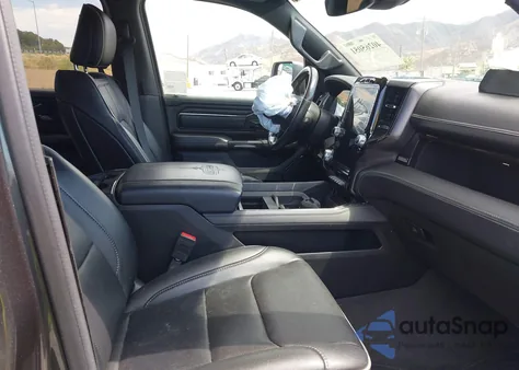 2022 Ram 1500 Limited 4X4 5'7 Box z USA, uszkodzony, nr VIN 1C6SRFHT2NN347816